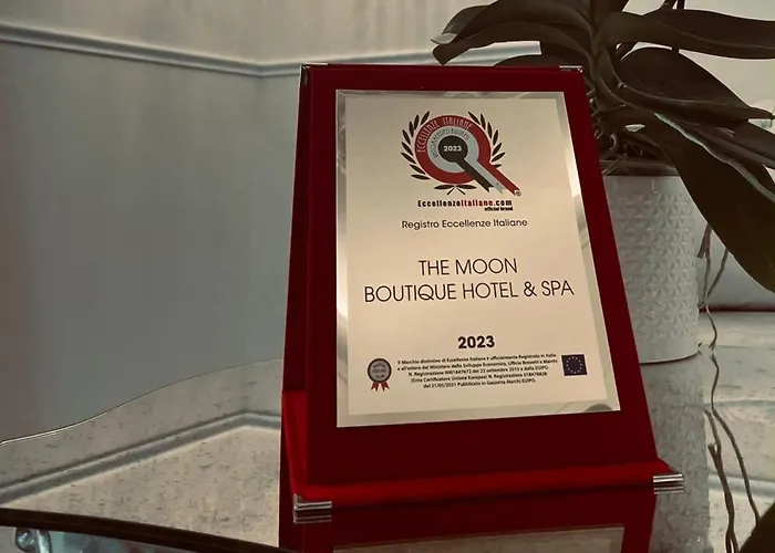 The Moon Boutique & Ξενοδοχείο