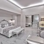 The Moon Boutique & Ξενοδοχείο