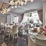 The Moon Boutique & Ξενοδοχείο 4*