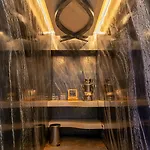 The Moon Boutique & Ξενοδοχείο 4*
