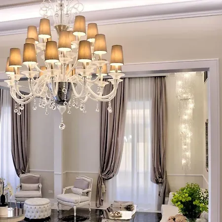 Hotel The Moon Boutique & 4*