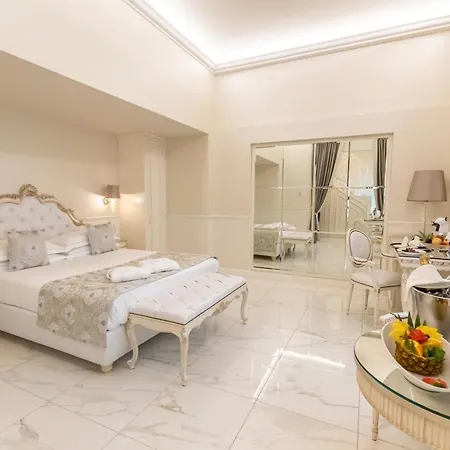 The Moon Boutique & Hotel Florence