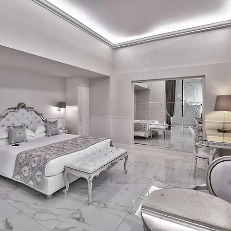 The Moon Boutique & Hotel