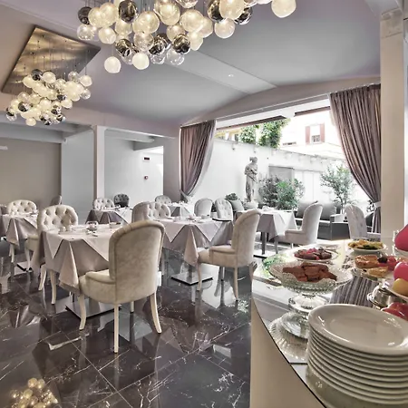 The Moon Boutique & Hotel 4*