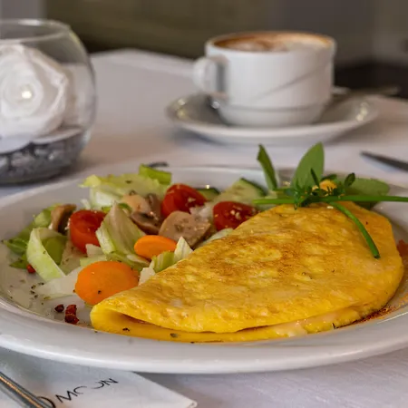 The Moon Boutique & Hotel 4*