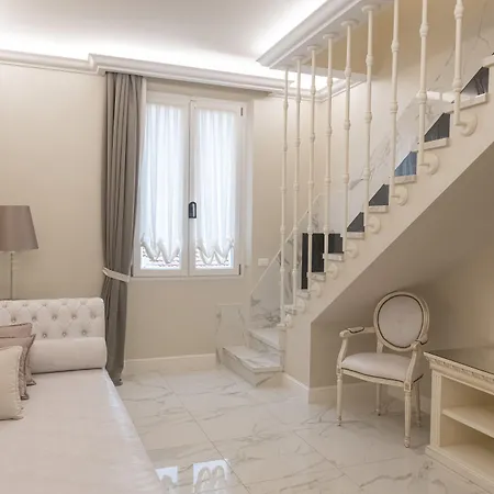 The Moon Boutique & Hotel 4*