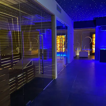 Hotel The Moon Boutique &