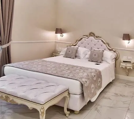 The Moon Boutique & Hotel Florenz