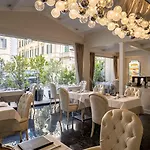The Moon Boutique & Hotel Florence