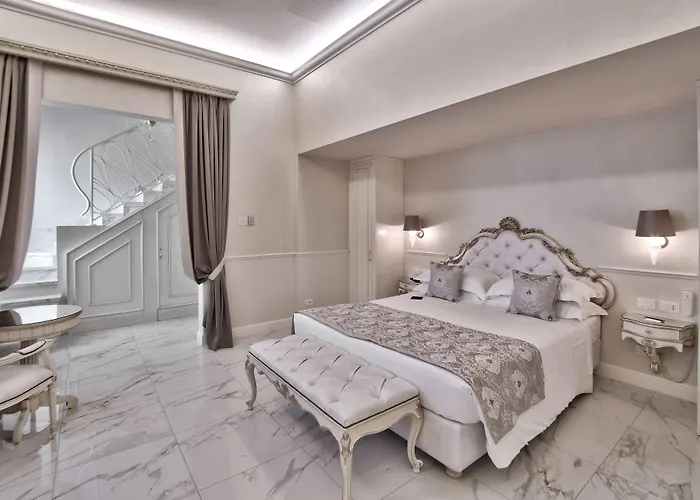 Hotel The Moon Boutique &