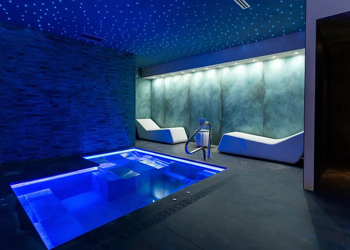 The Moon Boutique & Hotel
